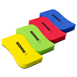 Valge tahvli puhastaja 110x55x20mm KORES, 4 värvi assortii, magnetiga